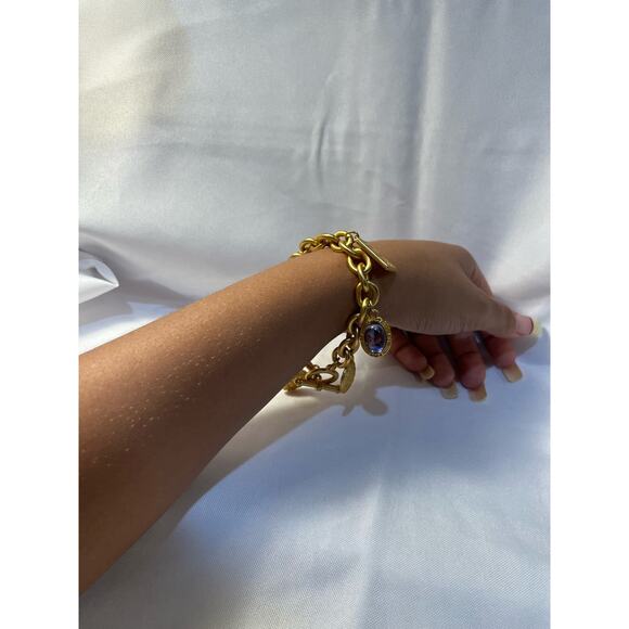 Vintage Gloria Vanderbilt Gold Toned Cabochon Multicharm Bracelet - Picture 4 of 6